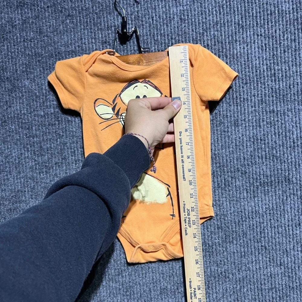 Disney Baby Bodysuit Kids 18M Orange Tigger Winnie the Pooh Short Sleeve Romper